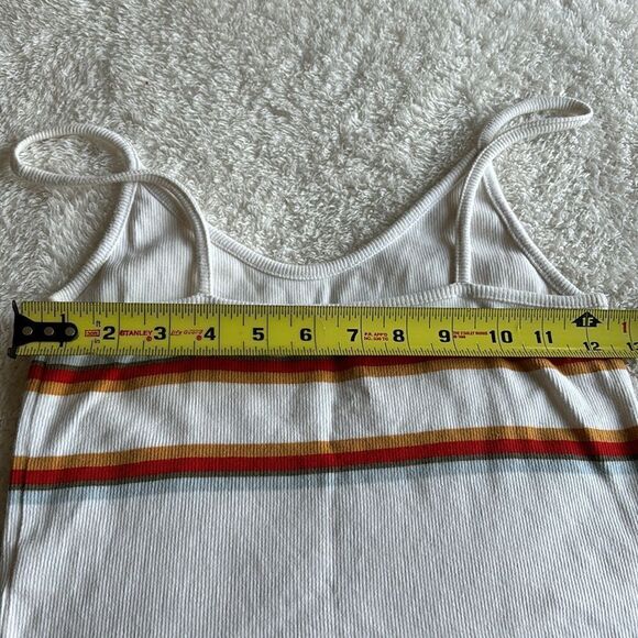 Pacsun‎ white tank ribbed striped cropped top Size Medium baby tee - Picture 6 of 6